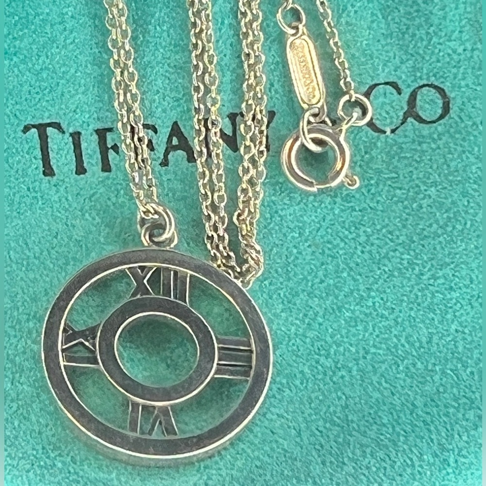 Tiffany & Co. Silver Atlas Round Pendant Necklace 16"